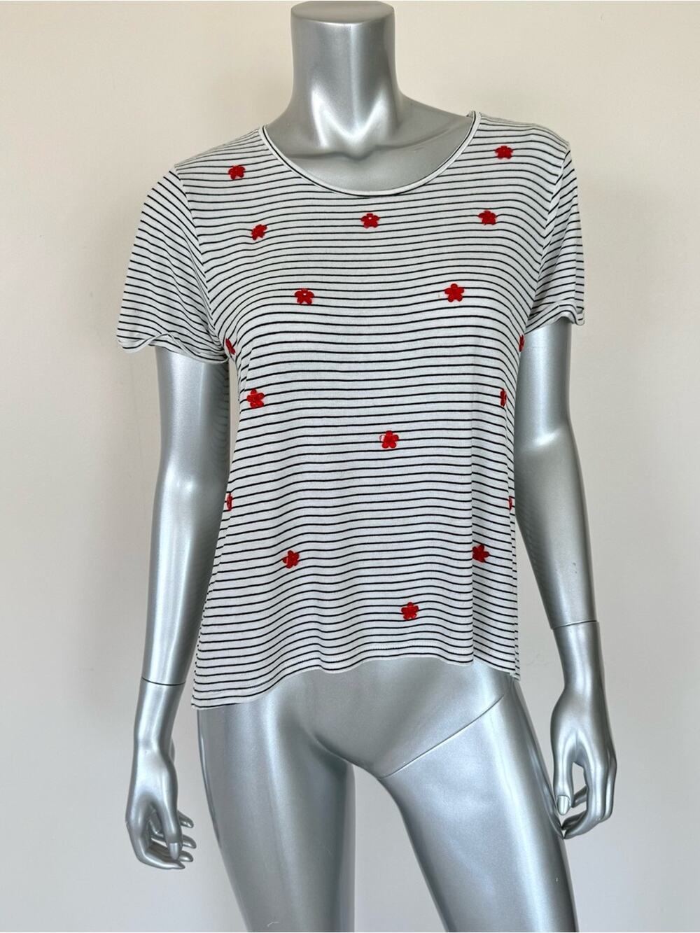 Zara women Tshirt size L